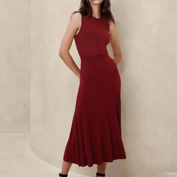 Banana Republic Factory Dresses & Skirts - Banana Republic factory PLEATED MIDI SWEATER DRESSVine red color
